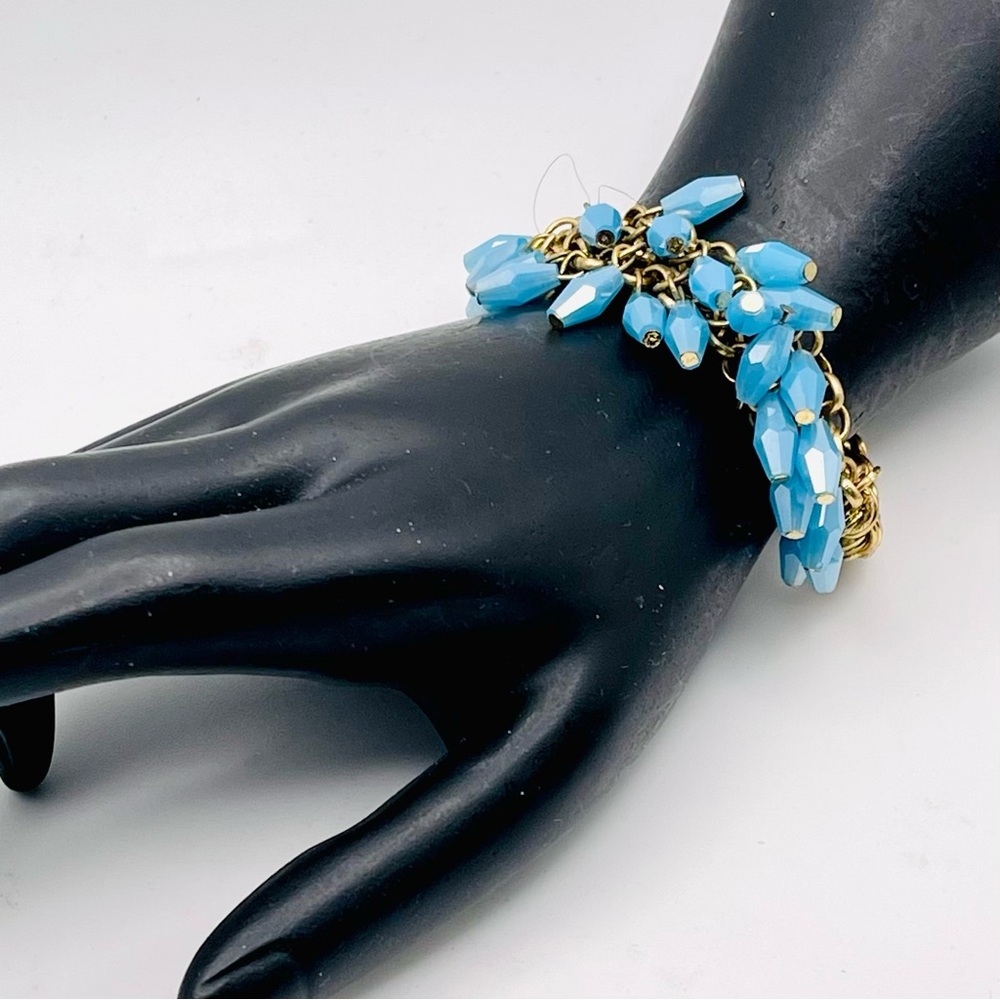 Flirty Vintage Stretch Bracelet With Iridescent Blue Bicone Dangling Beads